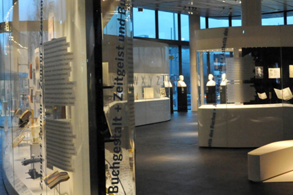 Ausstellung im Deutschen Buch- und Schriftmuseum